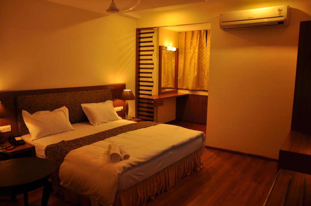 Hotel The Uday Regency Kota (Rajasthan) Exterior photo